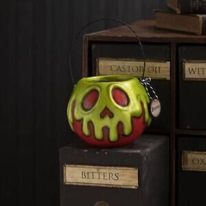 Bethany Lowe Small Red Apple With Green Poison Bucket LeeAnn Kress Halloween NEW